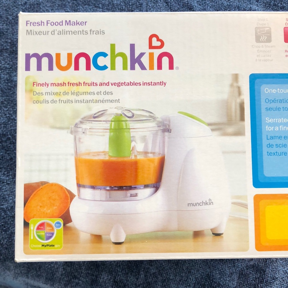 Munchkin Fresh Food Maker- NEW